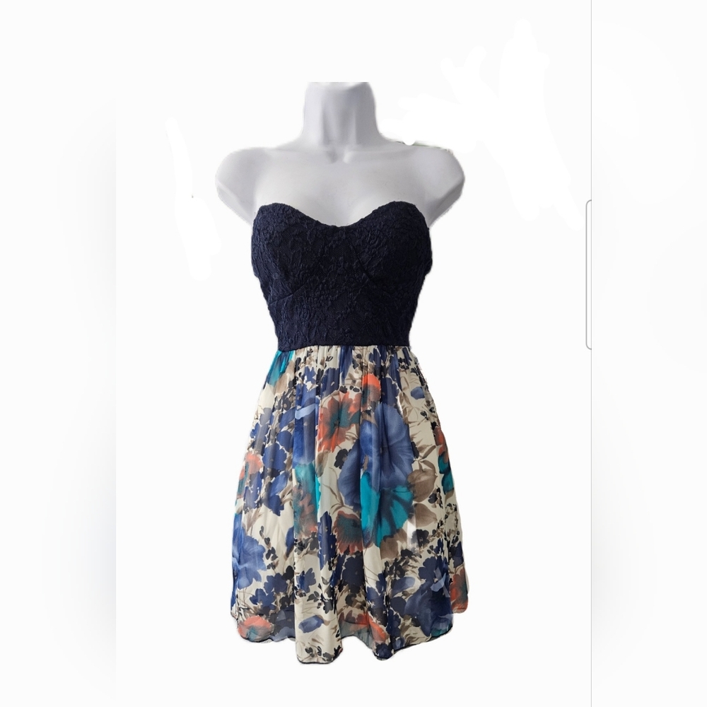 Windsor strapless dress